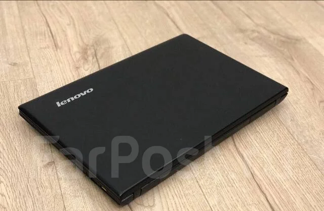 Lenovo G550. 15.6", 1����, ��� 2048 ��, ���� 500���, WiFi: 1, Bluetooth: 1, ����������� �� 4��. ����