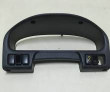 Консоль панели приборов. Mazda Bongo Friendee, SG5W, SGE3, SGEW, SGL3, SGL5, SGLR, SGLW