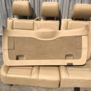 Обшивка двери багажника. Volkswagen Touareg