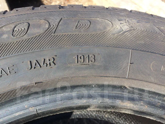 Goodyear Vector 4Seasons. �����������, 2013 ���, �/�, ����� 10 % ����