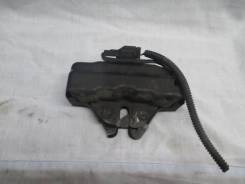 Замок капота. Toyota Crown Majesta, JKS175, JZS171, JZS175, JZS177, JZS179, UZS171, UZS173, UZS175 Toyota Crown, JKS175, JZS171, JZS171W, JZS175, JZS1...