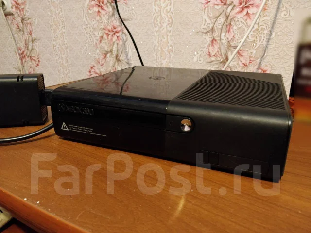 Microsoft Xbox 360 Elite ����