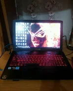 Asus ROG. 15.6", ��� 8 ��, ���� 1 000���, WiFi, Bluetooth, ����������� �� 6��. ����