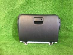 Бардачок. Subaru Legacy, BD2, BD3, BD4, BD5, BD9, BG2, BG3, BG4, BG5, BG9, BGA, BGC Двигатели: EJ18E, EJ20D, EJ20E, EJ20H, EJ20R, EJ25D
