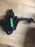 Педаль сцепления. Volkswagen: Passat, Eos, Jetta, Scirocco, Tiguan, Sharan, Passat CC, Golf, Beetle Audi: TT, Q3, TT RS, A3, TTS Двигатели: AXX, AXZ...