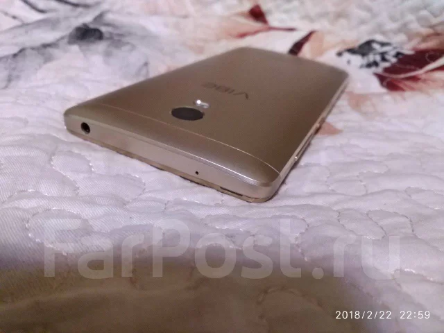 Lenovo Vibe P1. �/�, �������, 4G LTE ����