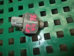Датчик детонации. Toyota: Platz, Corona, Crown, Vios, Verossa, Avensis, WiLL Vi, Sprinter Trueno, Corolla, Altezza, Sequoia, Yaris Verso, Tundra, Raum...
