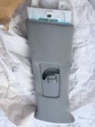 Накладка на стойку. Toyota Land Cruiser, GRJ200, J200, URJ200, URJ202, URJ202W, UZJ200, UZJ200W, VDJ200 Двигатели: 1URFE, 1VDFTV