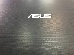 Asus X751LA. 17.3", 1 600,0����, ��� 8 ��, ���� 750���, WiFi, Bluetooth, ����������� �� 3��. ����