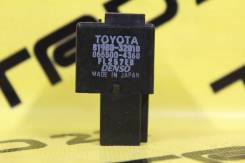 Реле поворота. Toyota: Corona, Windom, Lite Ace, Regius Ace, Scepter, Aristo, Ipsum, Avensis, Sprinter Trueno, Corolla, Tercel, Dyna, Raum, Regius, Vi...