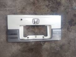 Рамка для крепления номера. Honda Mobilio Spike, GK1, GK2 Двигатель L15A