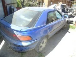 Mazda 323 ����