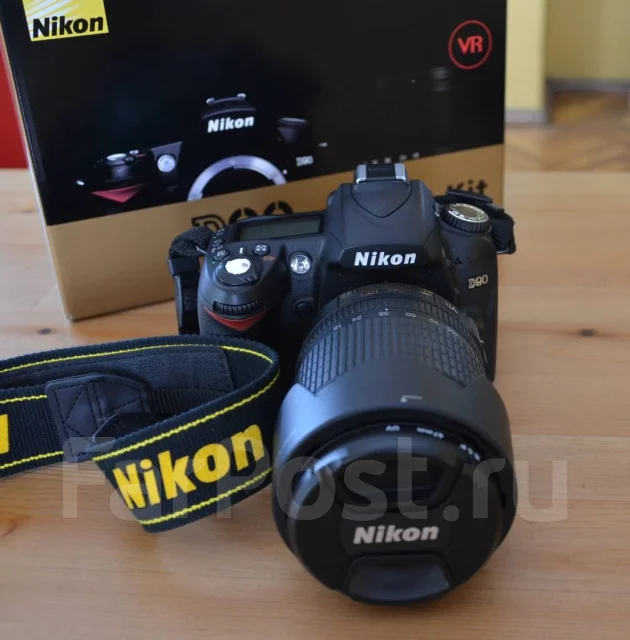 Nikon D90 Kit ����