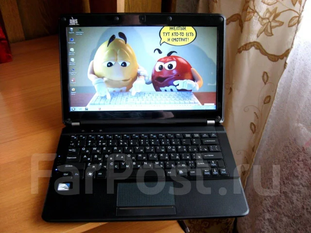DNS Mini 0133837. 11.6", ��� 2048 ��, ���� 320���, WiFi: 1, Bluetooth: 1, ����������� �� 3��. ����