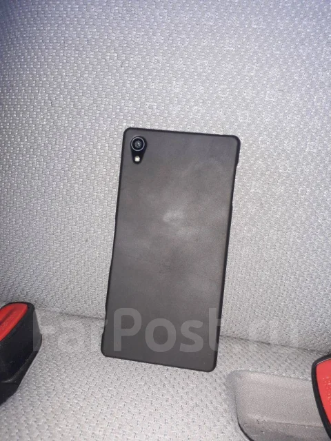 Sony Xperia Z3+. �/� ����
