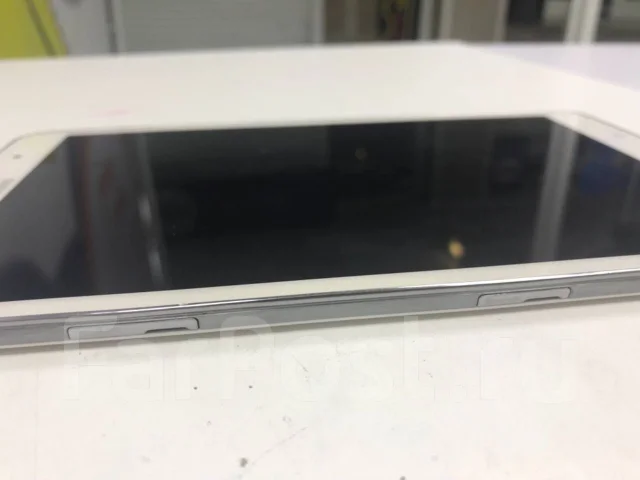 Samsung Galaxy Tab Pro 8.4 16Gb ����