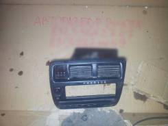 Кнопка включения аварийной сигнализации. Toyota Sprinter, AE100, AE101, AE102, AE104, AE109, CE100, CE104, CE106, CE108, CE108G, CE109, EE101, EE102...