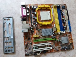 Socket AM2 ����