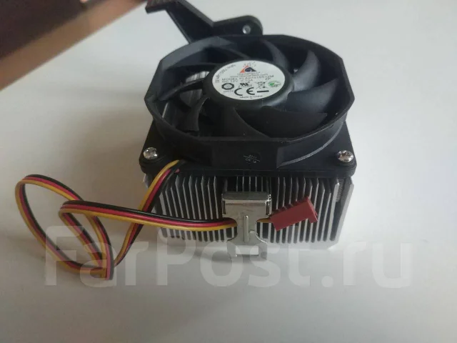 AMD Sempron 145 ����