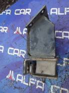 Подушка двигателя Nissan Caravan VWME24