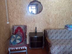 Диваны.
