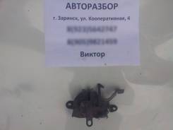 Замок капота. Toyota Sprinter, AE109, CE102, CE102G, CE105, CE106, CE107, CE108, CE108G, CE109, EE102, EE103, EE104, EE104G, EE106, EE107, EE108, EE10...