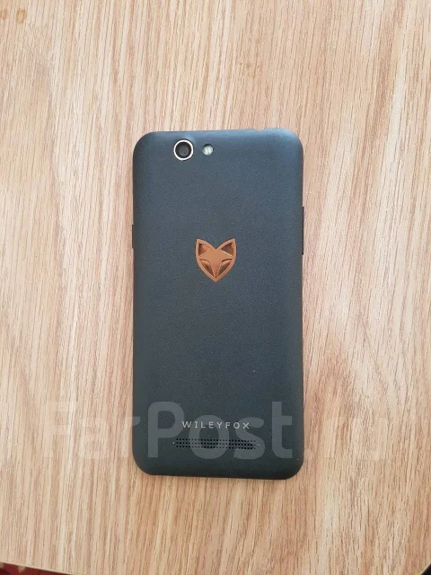 Wileyfox Spark. �/� ����