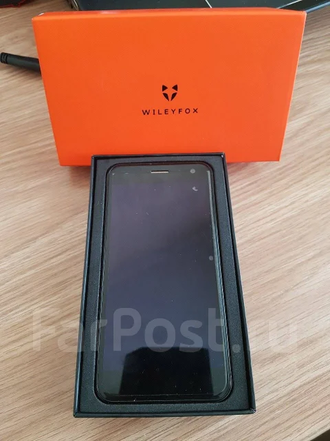 Wileyfox Spark. �/� ����