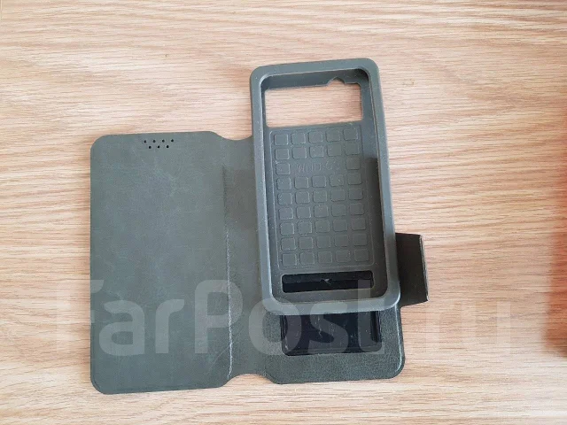 Wileyfox Spark. �/� ����