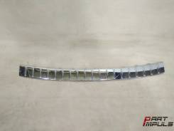 Накладка на бампер. Volkswagen Touareg, 7P5, 7P6 Двигатели: BAR, BGU, CASA, CASB, CASD, CATA, CCTA, CEGA, CGEA, CGFA, CGNA, CGRA, CJMA, CJTA, CKDA, CM...