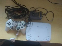 Sony PlayStation One ����