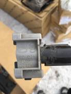 Форсунка омывателя. Toyota Land Cruiser, GRJ200, URJ200, URJ202, URJ202W, VDJ200 Двигатели: 1GRFE, 1URFE, 1VDFTV, 3URFE