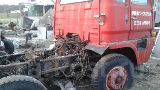 Isuzu Giga ����