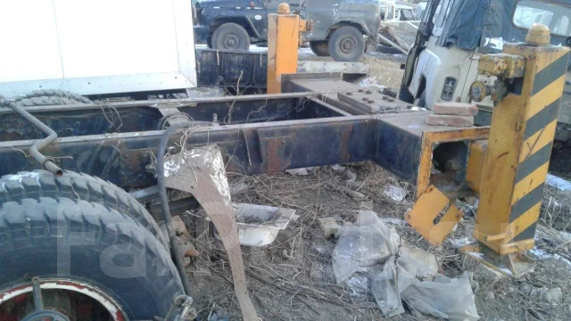 Isuzu Giga ����