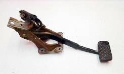 Педаль тормоза. Toyota: Sprinter, Corolla Levin, Sprinter Trueno, Corolla, Sprinter Marino, Corolla Ceres Двигатели: 2C, 2E, 3E, 4AFE, 4AGE, 4EFE, 5AF...