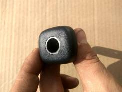 Подголовник. Lexus: IS300, RX330, RX350, RX270, IS250C, GS250, GS350, GS430, LS600hL, LS430, LX460, ES300, LS600h, LX450d, RX450h, GS200t, IS F, IS350...