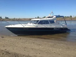 Bella. 2001 ���, ����� 8,5��., ��������� ���������, 260��.�., ������. ��� ����� �� ����� ����