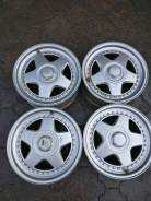 MOMO. 8.0x17, 5x114.30, ET35, ЦО 73,1 мм. Под заказ