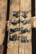 Крепление боковой двери. Lexus: GS460, GS350, GS430, GS300, GS450h, GS30 / 35 / 43 / 460 Toyota GS30, GRS190, GRS191, GRS195, GRS196, URS190, UZS190 T...