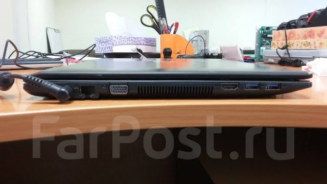 DEXP Aquilon. 15.6", 1,6����, ��� 4 ��, ���� 500���, WiFi: 1, Bluetooth: 1, ����������� �� 6��. ����