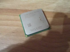 AMD Athlon 64 X2 5000+ ����