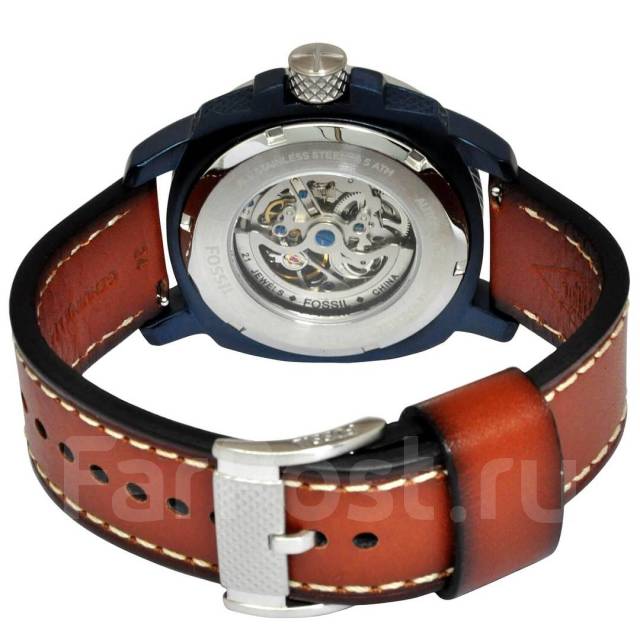 Me3135 fossil store