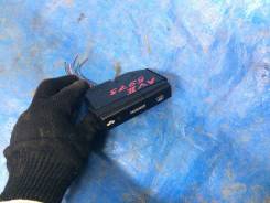 Кнопка включения обогрева. Toyota Avensis, ADT250, ADT251, AZT250, AZT250L, AZT250W, AZT251, AZT251L, AZT251W, AZT255, AZT255W, CDT250, ZZT250, ZZT251...
