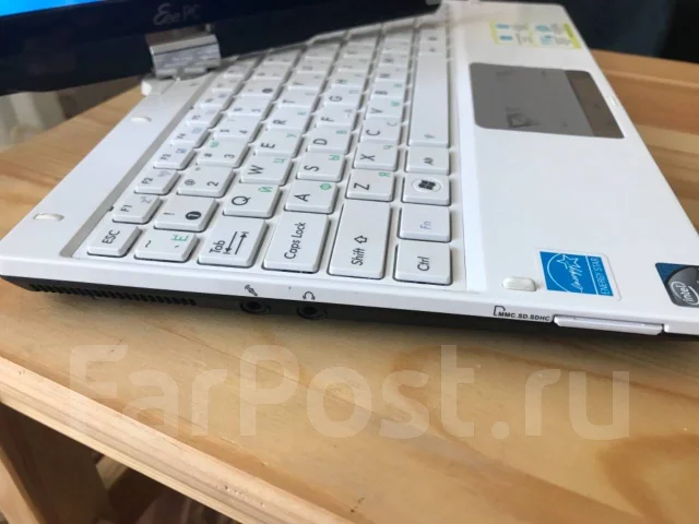 Asus Eee PC T101MT. 10.1", 1,6����, ��� 2048 ��, ���� 160���, WiFi: 1, ����������� �� 3��. ����