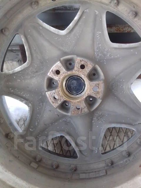 Work ArkLine. x19", 5x114.3, ET-35 ����