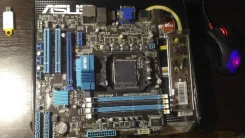 Socket AM3+ ����