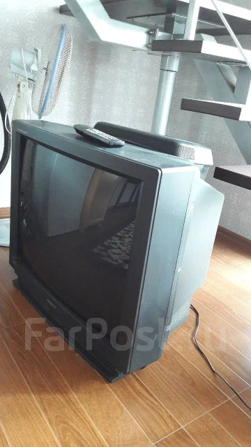 Hitachi. LCD (��) ����