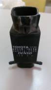 Бачок стеклоомывателя. Toyota: Corona, Windom, Allex, ist, Crown, Ipsum, Verossa, Camry Gracia, Corolla, Yaris Verso, Tercel, Raum, Regius, Vista, Car...
