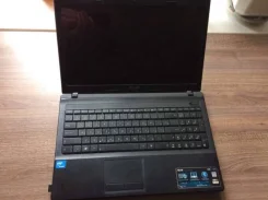Asus X54C. 15.6", 2,2����, ��� 4 ��, ���� 320���, WiFi, Bluetooth, ����������� �� 1��.