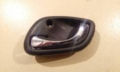 Ручка двери внутренняя. Suzuki Swift, HN11S, HN12S, HN21S, HN22S, HT51S, HT81S Suzuki Kei, HN11S, HN12S, HN21S, HN22S, HT51S, HT81S Chevrolet Cruze, H...